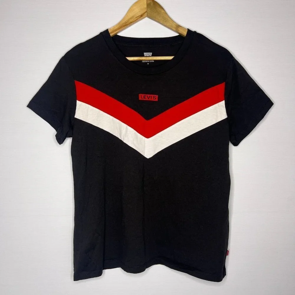 COPY - Levi's T-Shirt Mens Size Medium M V Style Logo Embroidered Short Sleeve … - Picture 1 of 6